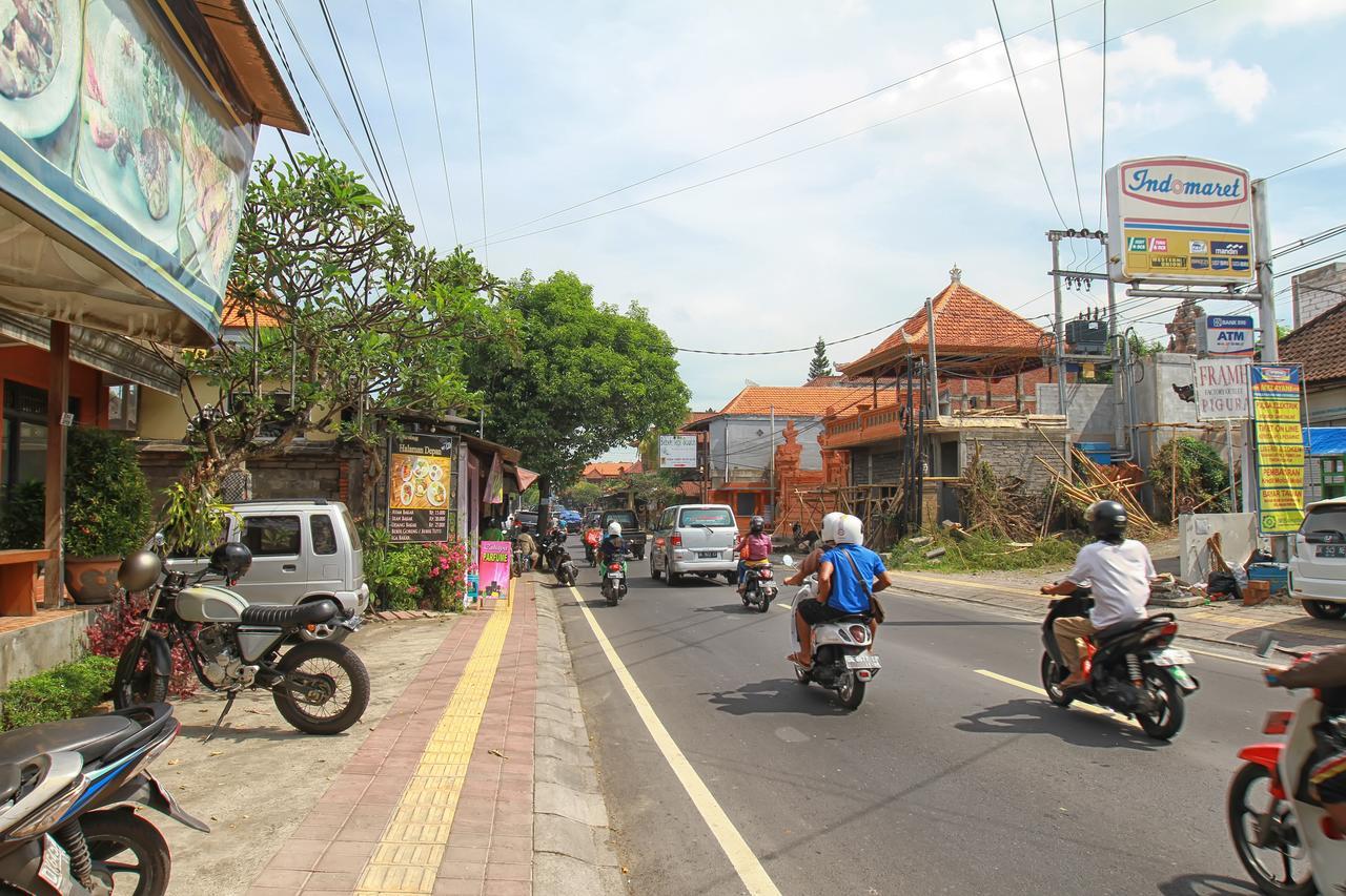 Halaman Depan Hostel Ubud  Exterior photo