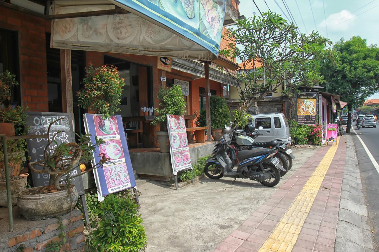 Halaman Depan Hostel Ubud  Exterior photo